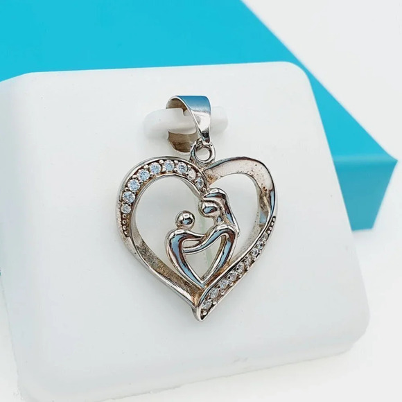 "925 Sterling Silver CZ Beautiful Pendant for Women, 1USPAR4020 - Picture 5 of 10